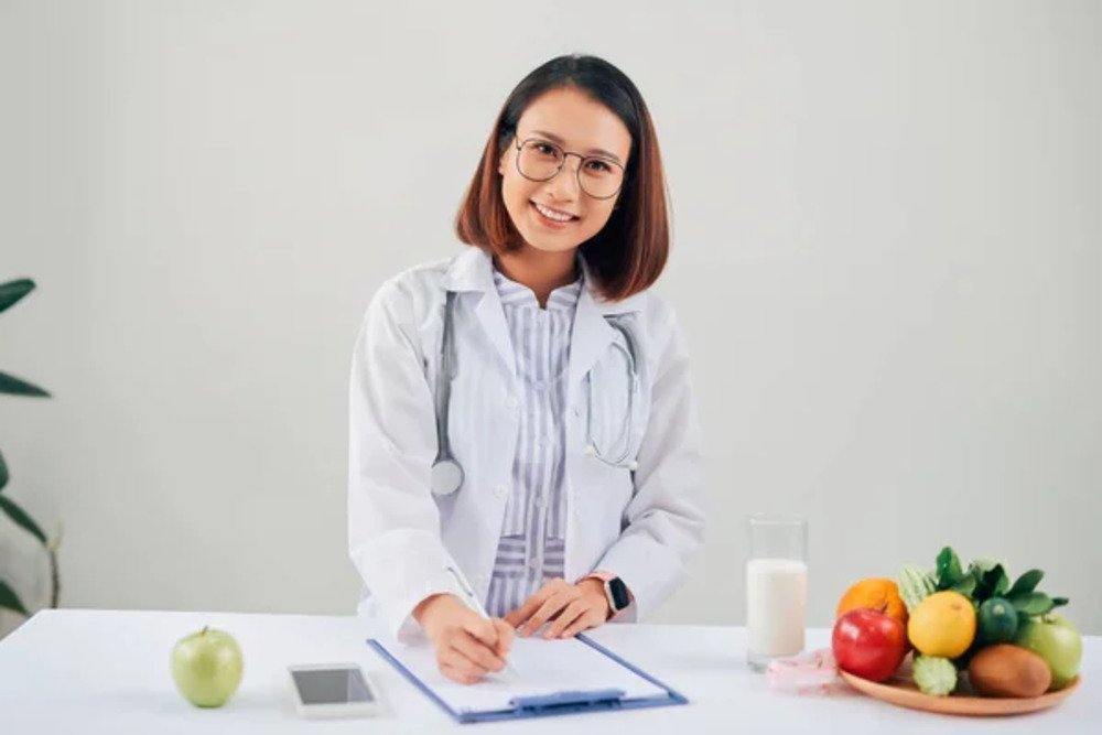 Nutrition & Wellness Coaching (4) About Giordano Customs